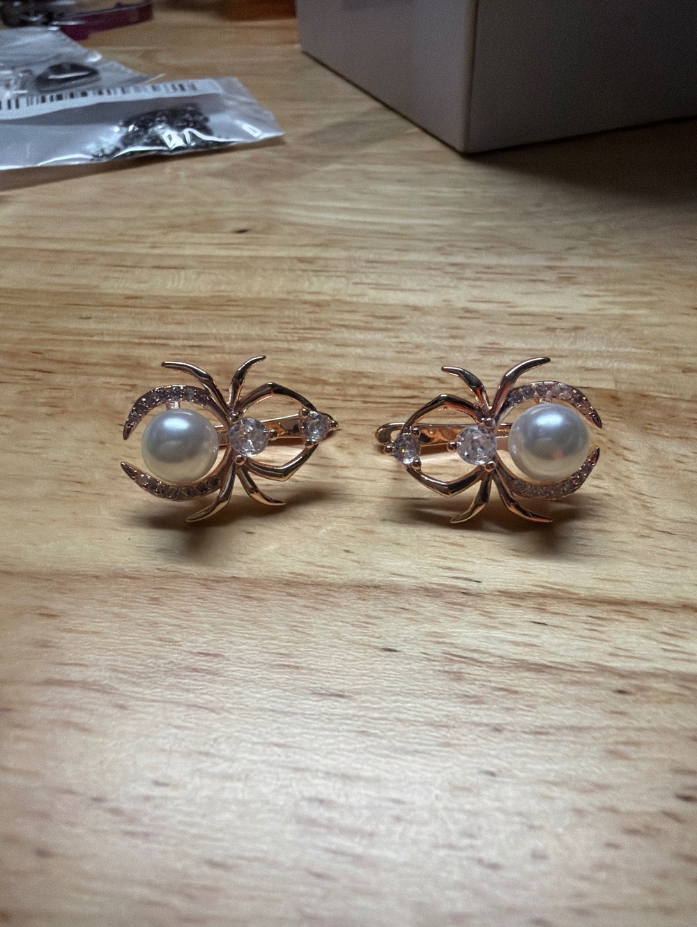 Elegant Pearl and Crystal Spider-Shaped Earrings for Women